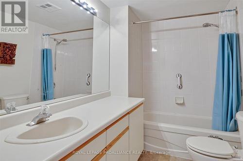 107 - 40 Auburn Street, Peterborough (Ashburnham), ON - Indoor Photo Showing Bathroom