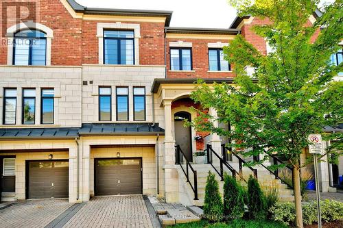 62 Duncombe Lane, Richmond Hill, ON - Outdoor With Facade