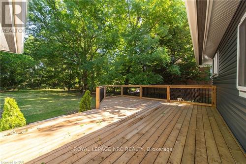 6611 Oneil Street, Niagara Falls, ON - Outdoor With Deck Patio Veranda