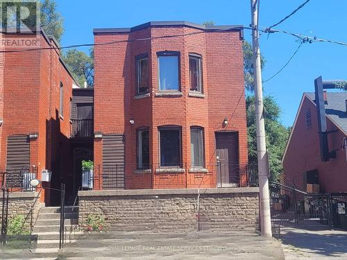 3 - 221 River Street, Toronto (Cabbagetown-South St. James Town), ON - Outdoor