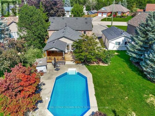 17 Liberty Drive, Cambridge, ON - Outdoor With In Ground Pool With Deck Patio Veranda With Backyard