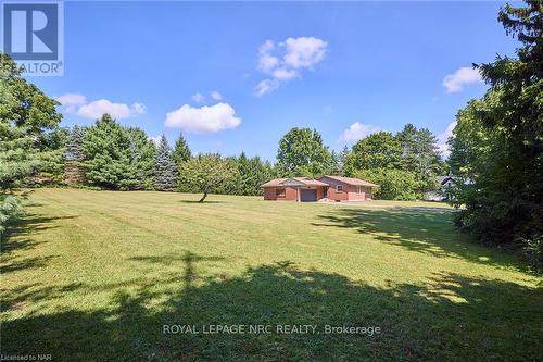 489 Memorial Drive, Pelham, ON - Outdoor