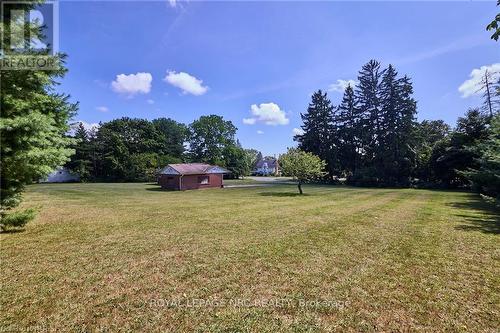 489 Memorial Drive, Pelham, ON - Outdoor