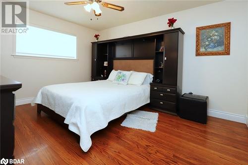 32 Coniston Avenue, Brampton, ON - Indoor Photo Showing Bedroom