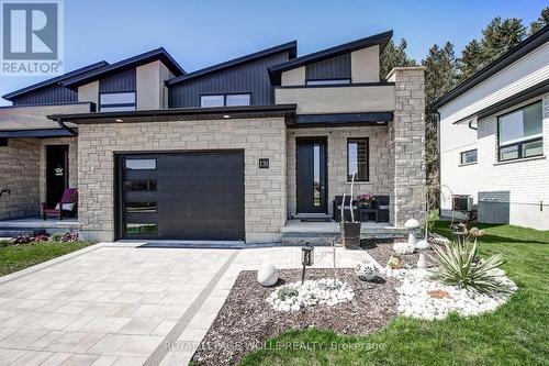 131 Tamarack Boulevard, Woodstock, ON - Outdoor With Facade