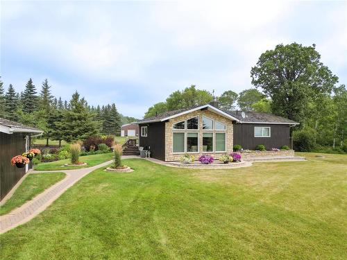 107113 74N Road, Minnedosa, MB - Outdoor