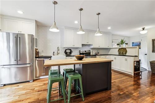 Eat-in kitchen with large island - 607 Locust Street, Burlington, ON - Indoor Photo Showing Kitchen With Upgraded Kitchen