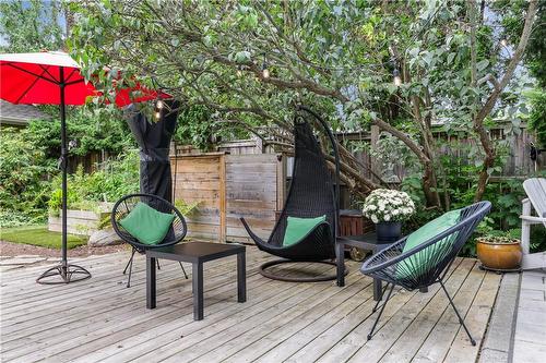 Ideal space for relaxing by the pool - 607 Locust Street, Burlington, ON - Outdoor With Deck Patio Veranda With Exterior