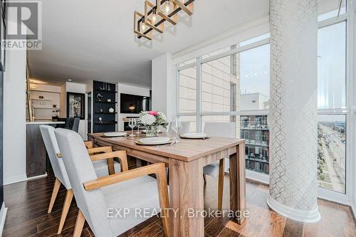 904 - 1940 Ironstone Drive, Burlington, ON - Indoor Photo Showing Dining Room