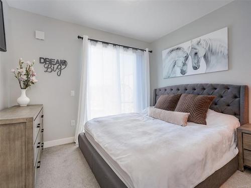 608-967 Whirlaway Cres, Langford, BC - Indoor Photo Showing Bedroom