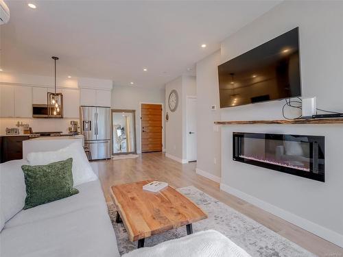 608-967 Whirlaway Cres, Langford, BC - Indoor Photo Showing Living Room With Fireplace