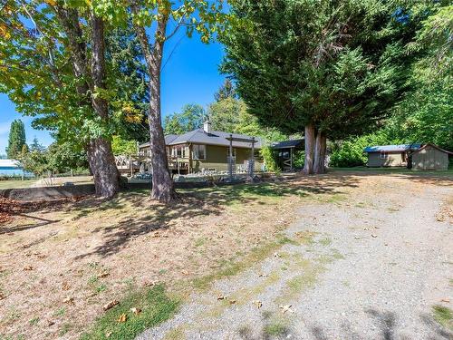 5248 Island Hwy North, Courtenay, BC 