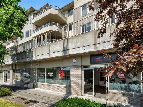 1-40 Cadillac Ave, Saanich, BC 