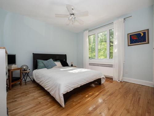 Bedroom - 4641 Av. Lacombe, Montréal (Côte-Des-Neiges/Notre-Dame-De-Grâce), QC 