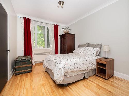 Bedroom - 4641 Av. Lacombe, Montréal (Côte-Des-Neiges/Notre-Dame-De-Grâce), QC 