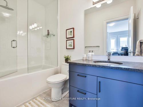 2302 Hyacinth Cres, Oakville, ON - Indoor Photo Showing Bathroom