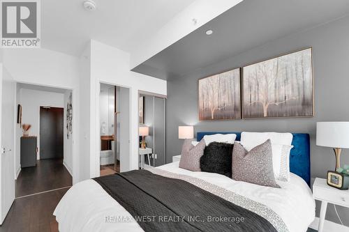 703 - 2916 Highway 7 Road, Vaughan (Concord), ON - Indoor Photo Showing Bedroom