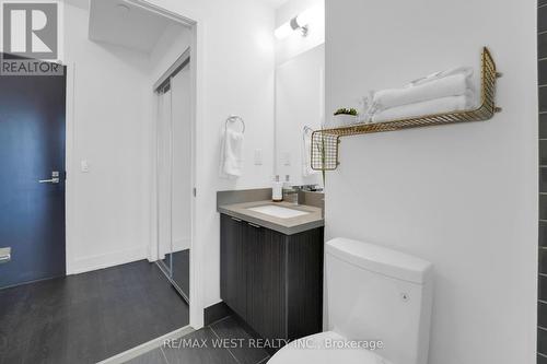 703 - 2916 Highway 7 Road, Vaughan (Concord), ON - Indoor Photo Showing Bathroom