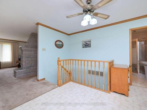 245 Penetanguishene Rd N, Oro-Medonte, ON - Indoor Photo Showing Other Room