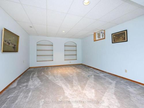 245 Penetanguishene Rd N, Oro-Medonte, ON - Indoor Photo Showing Other Room