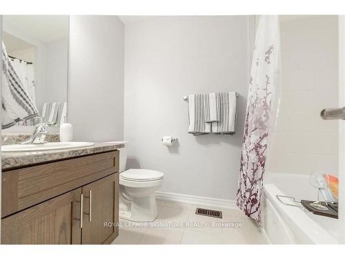 128 Kinsman Dr, Hamilton, ON - Indoor Photo Showing Bathroom