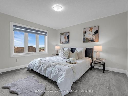 7 Carina St E, Kitchener, ON - Indoor Photo Showing Bedroom