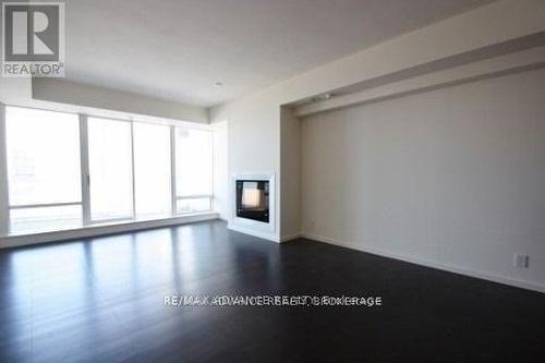 4208 - 180 University Avenue E, Toronto, ON - Indoor With Fireplace