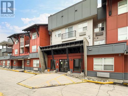 1481 Glenmore Road N Unit# 210, Kelowna, BC - Outdoor With Facade