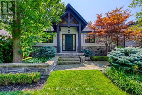 1386 Willowdown Road, Oakville, ON - Outdoor