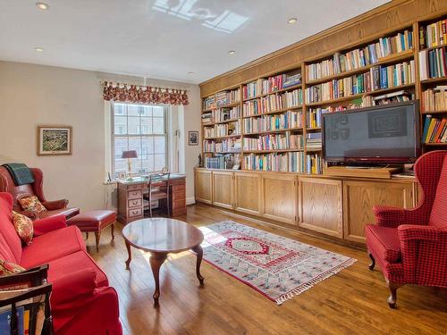 Salle familiale - 54-1227 Rue Sherbrooke O., Montréal (Ville-Marie), QC - Indoor Photo Showing Living Room