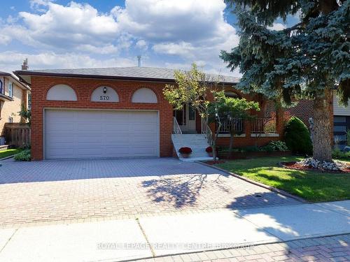 570 Louis Dr, Mississauga, ON - Outdoor