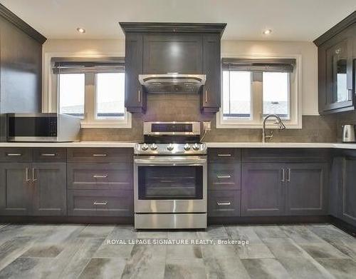 Upper-943 Blairholme Ave, Mississauga, ON - Indoor Photo Showing Kitchen