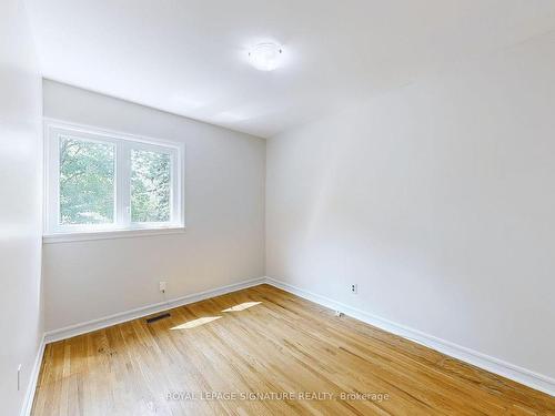 14 Linville Rd, Toronto, ON - Indoor Photo Showing Other Room