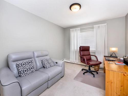 107-1440 Beach Dr, Oak Bay, BC - Indoor