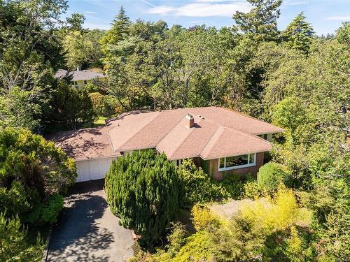 3250 Ripon Rd, Oak Bay, BC 