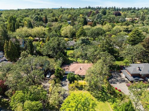 3250 Ripon Rd, Oak Bay, BC 