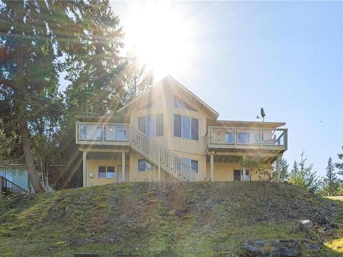 3122 Dolphin Dr, Nanoose Bay, BC 