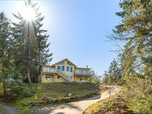 3122 Dolphin Dr, Nanoose Bay, BC 