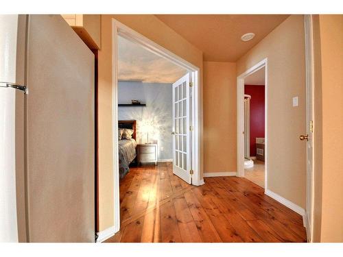 Master bedroom - 1355Z Rue Trudel, Mont-Tremblant, QC - Indoor Photo Showing Other Room