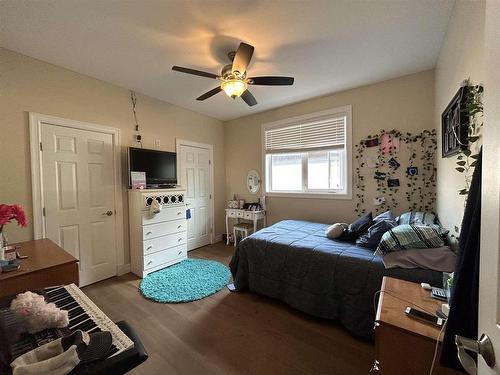 641 Second Street, Fort Frances, ON - Indoor Photo Showing Bedroom