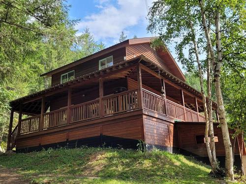 1243 Bain Road, Clearwater, BC - Outdoor With Deck Patio Veranda With Exterior