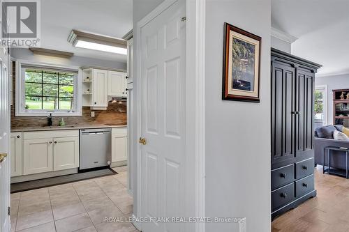 10 - 684 Whitaker Street, Peterborough (Ashburnham), ON - Indoor Photo Showing Kitchen