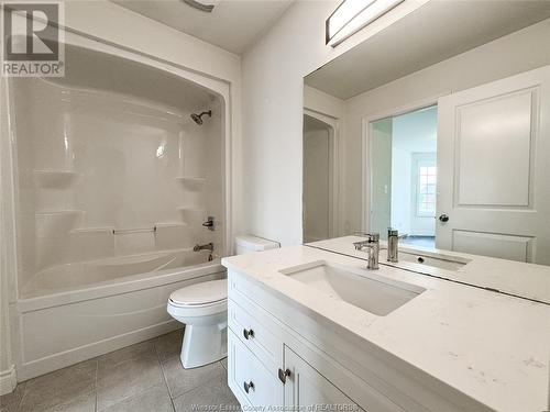 1141 Bridal Falls, Windsor, ON - Indoor Photo Showing Bathroom