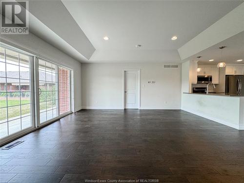 1141 Bridal Falls, Windsor, ON - Indoor Photo Showing Kitchen