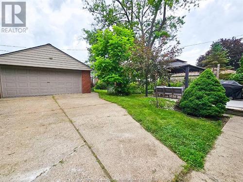 2845 Virginia Park, Windsor, ON - Outdoor