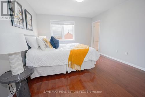 68 Vanhorne Close, Brampton, ON - Indoor Photo Showing Bedroom