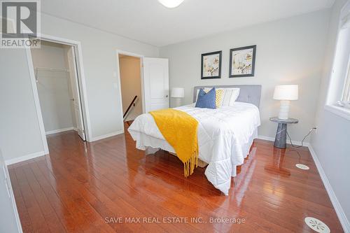 68 Vanhorne Close, Brampton, ON - Indoor Photo Showing Bedroom