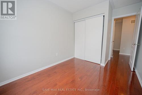 68 Vanhorne Close, Brampton, ON - Indoor Photo Showing Other Room