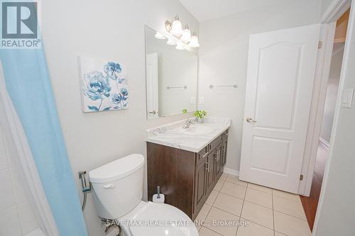 68 Vanhorne Close, Brampton, ON - Indoor Photo Showing Bathroom