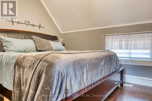 3070 Patrick Street, Howick, ON - Indoor Photo Showing Bedroom